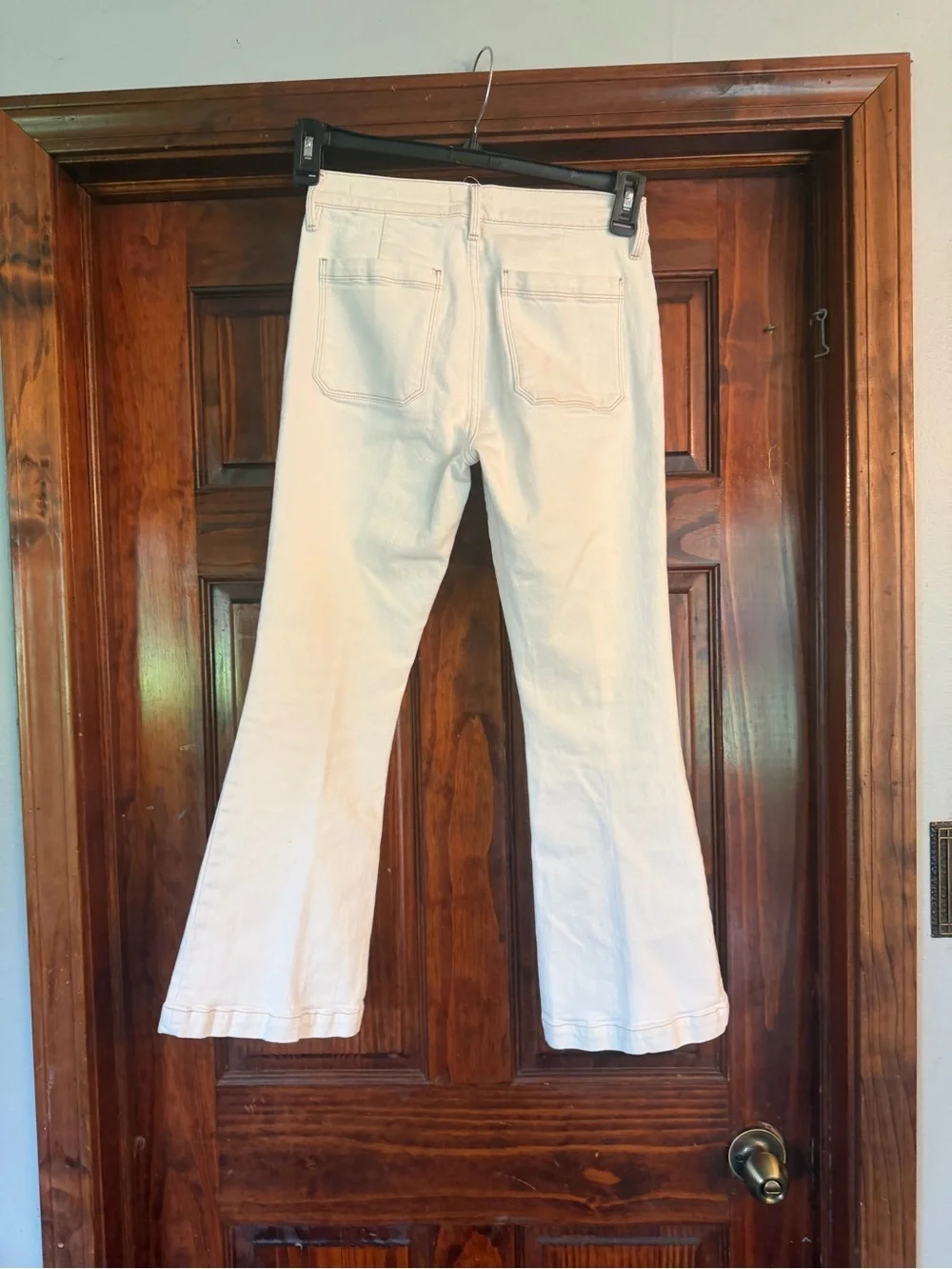 Frame Capri Flare Jeans in Ivory